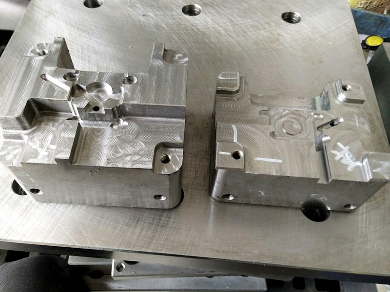 深孔鉆師傅多少錢一個月？