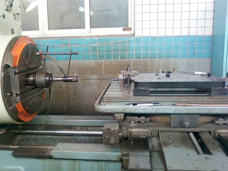 深孔鉆要不要澆地基?